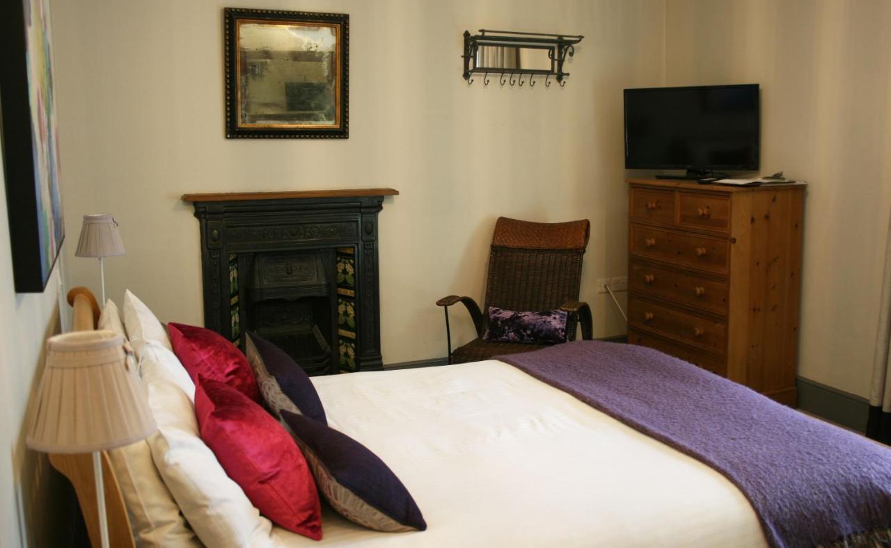 Bed and Breakfast The Cross At Croscombe Вэллс Экстерьер фото